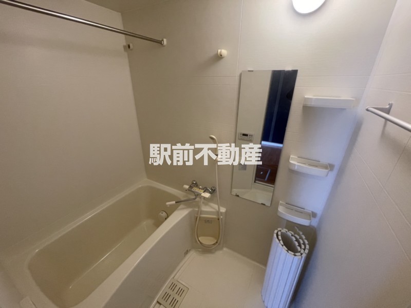 バス・シャワールーム　サーモスタット付きバス