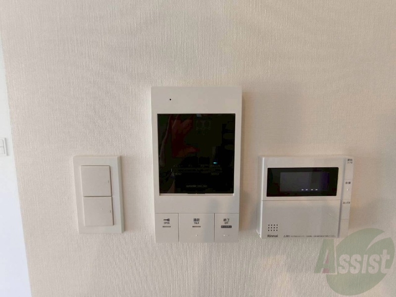 セキュリティ　モニタ付インターホンでセキュリティ面も安心です。