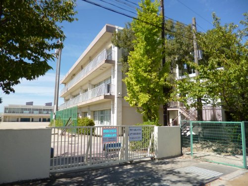 中学校　大治中学校（中学校）まで713m