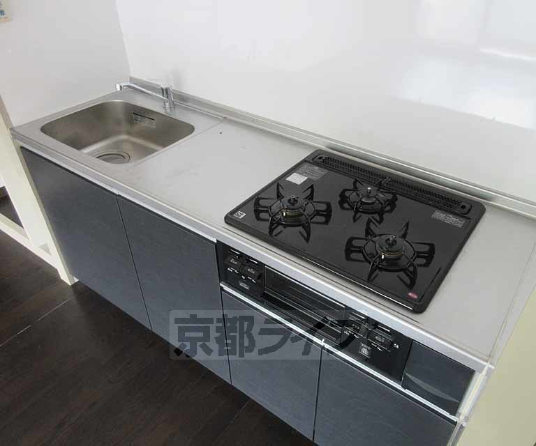 キッチン　大きくて使いやすいキッチンです！