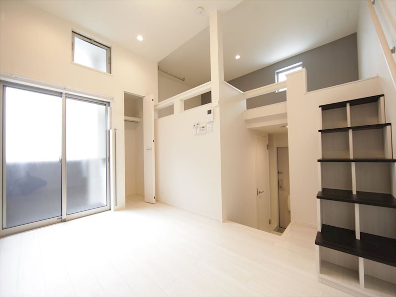 居室・リビング　洋室6帖　上段ロフト6帖（収納にも寝室にも使えます）