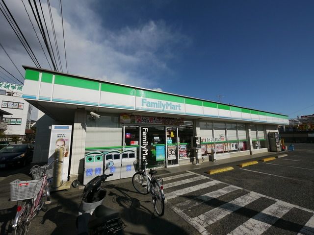 コンビニ　コンビニ（コンビニ）まで1537m