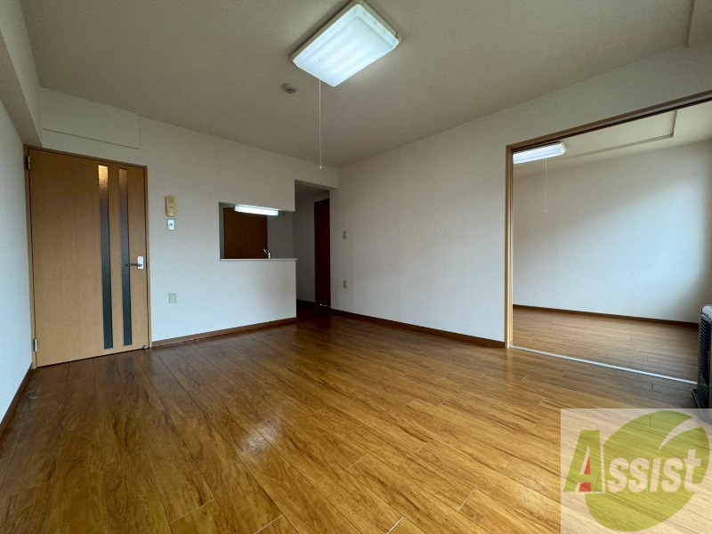 居室・リビング　明るいお部屋は気持ちよく過ごせそうですね。