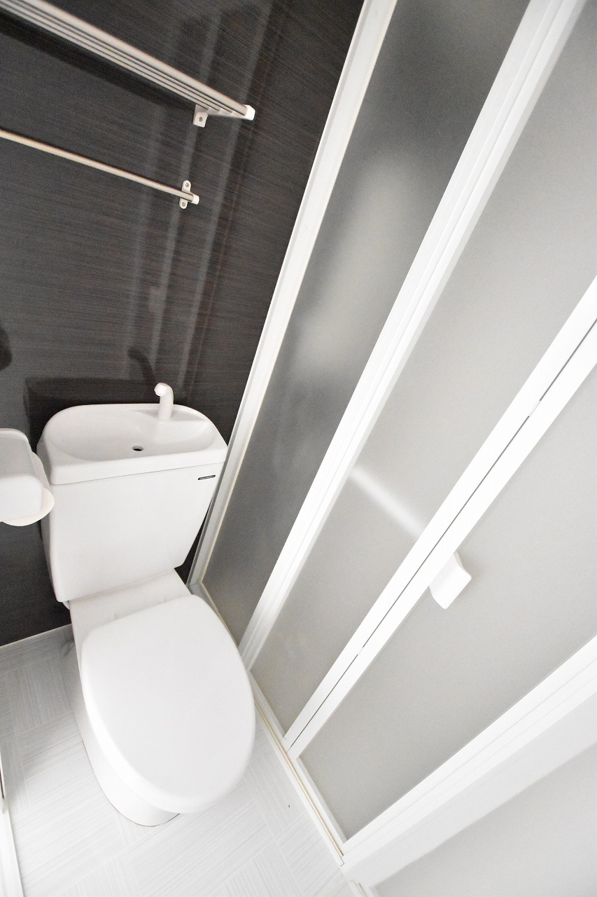 トイレ　トイレもキレイです！落ち着いた空間♪