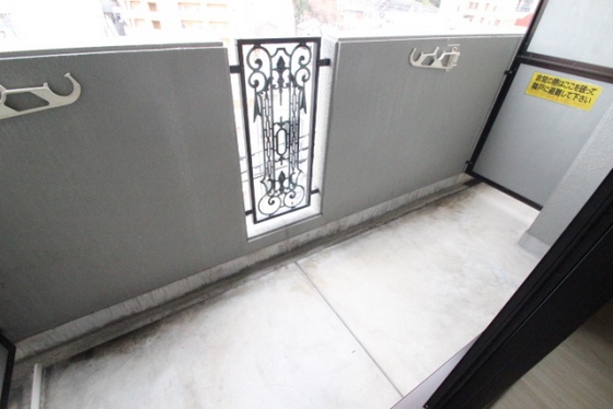 バルコニー　※別部屋の写真です