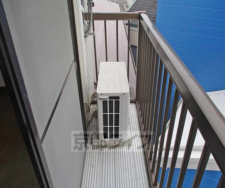 バルコニー　玄関風景です。