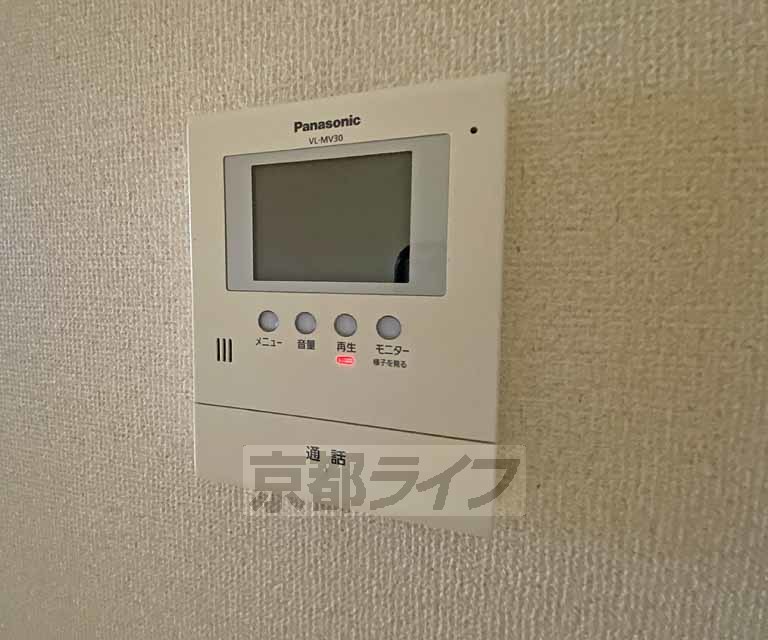 セキュリティ　モニターで来客確認できるので安心です。