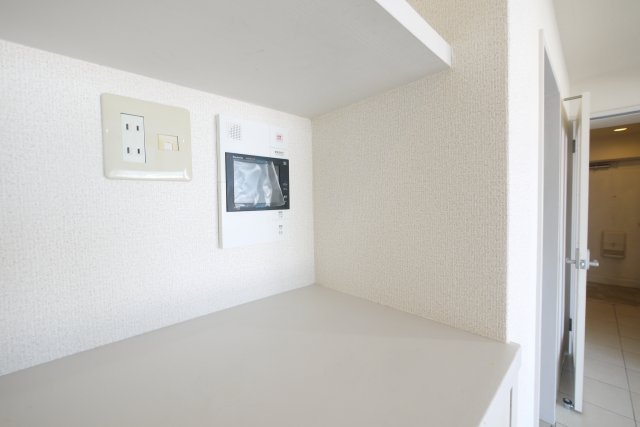 セキュリティ　お顔が見えるモニター付きインターホン