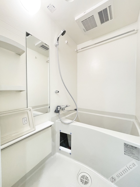 バス・シャワールーム　浴室乾燥機完備で雨の日も安心♪