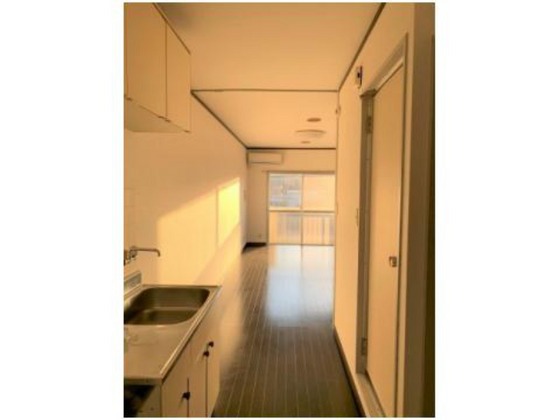 キッチン　※別号室の写真です