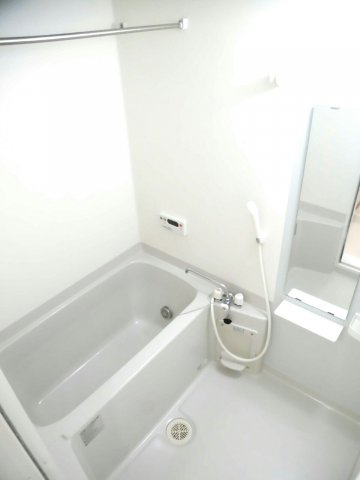 バス・シャワールーム　お風呂で日々の疲れを落としましょう