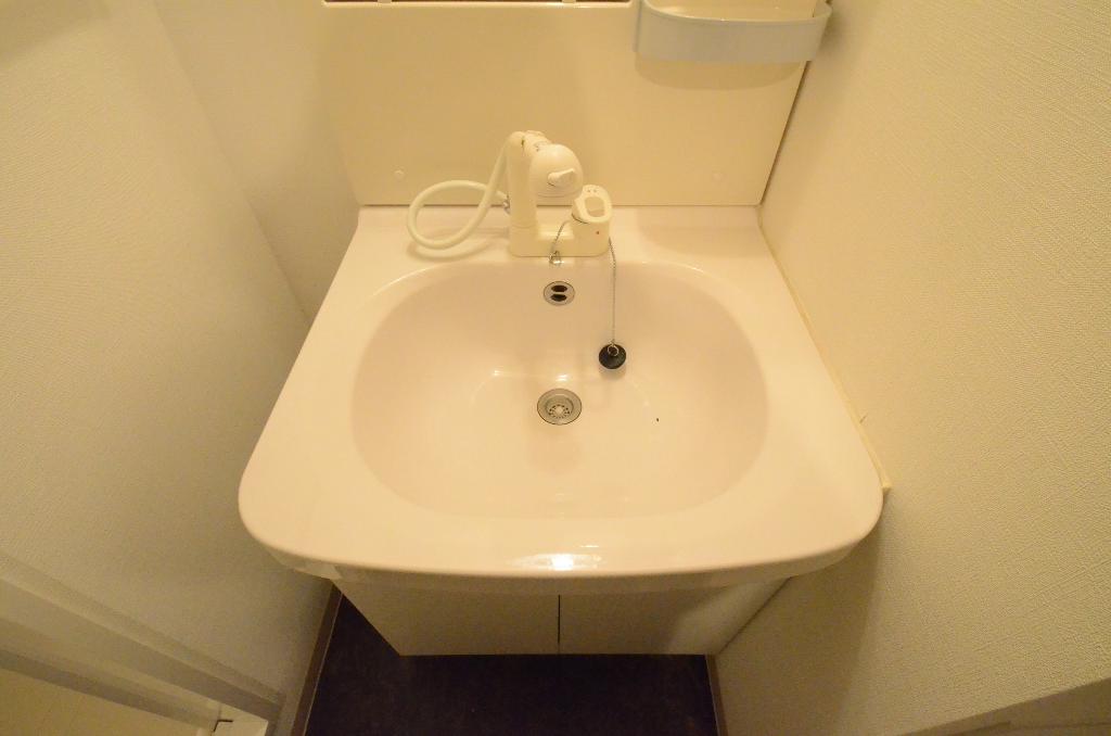 洗面設備　洗髪洗面化粧台