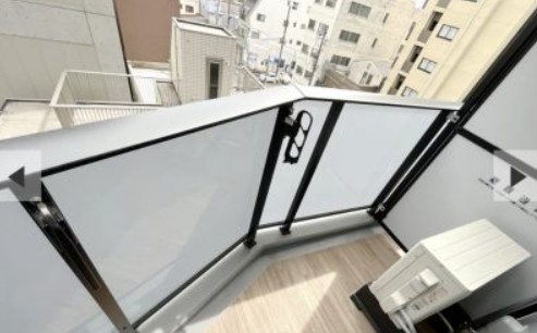 バルコニー　別部屋イメージ画像になります