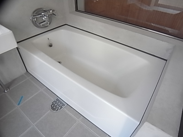 バス・シャワールーム　バスルーム