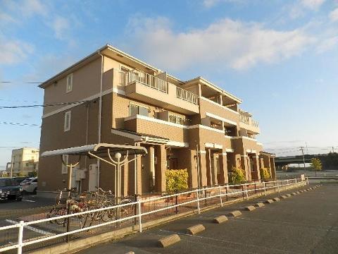 建物外観　外観写真（昼）