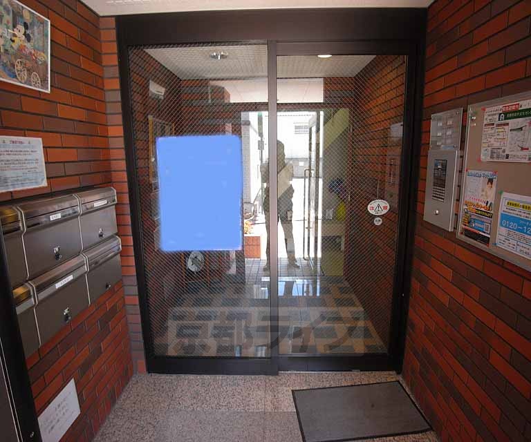 エントランス　広いエントランスです。
