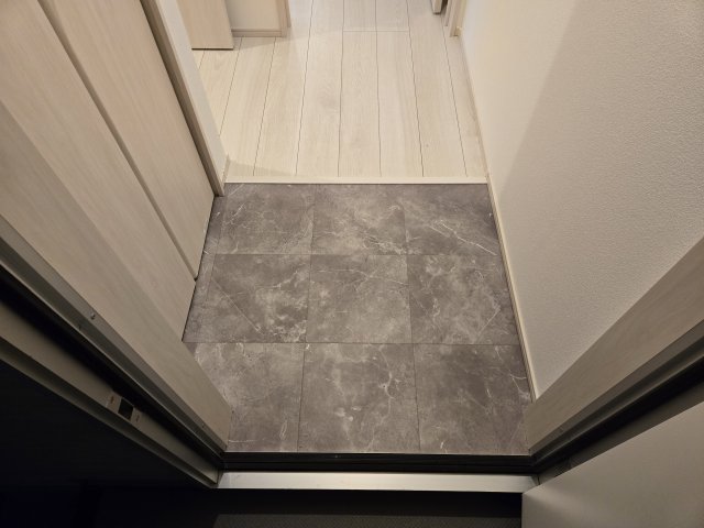 玄関　RUSCELLO笠寺