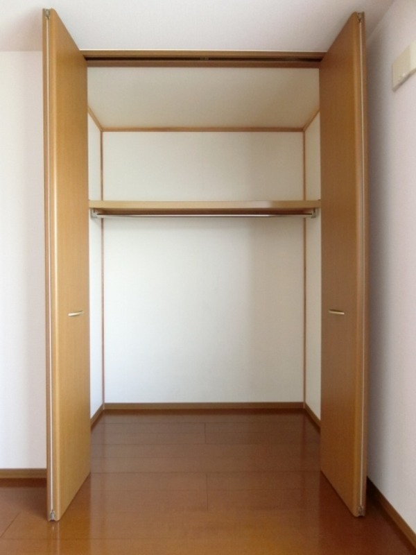 収納　図面と現状に相違がある場合には現状を優先
