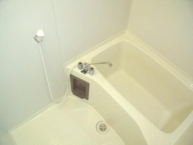 バス・シャワールーム　キレイな水回り