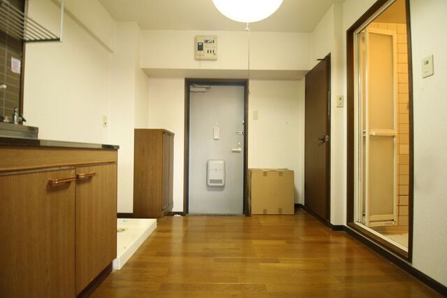 居室・リビング　※他のお部屋の参考写真です