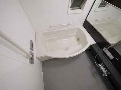 バス・シャワールーム　お風呂です