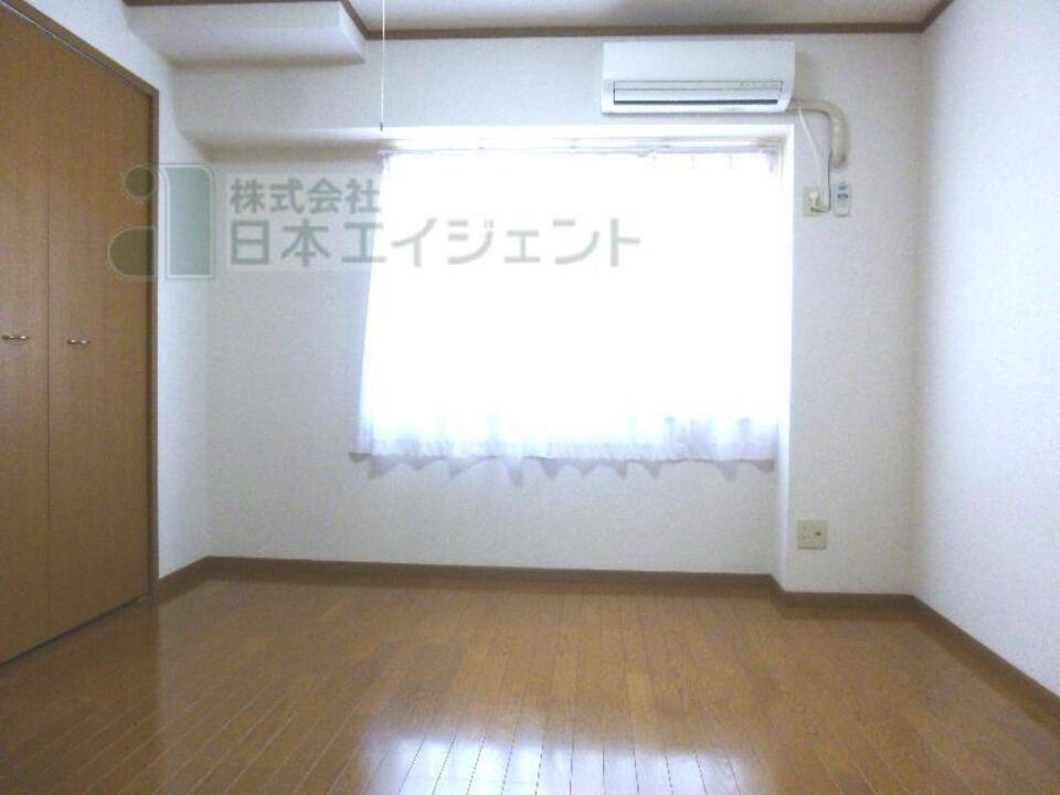 居室・リビング　洋室