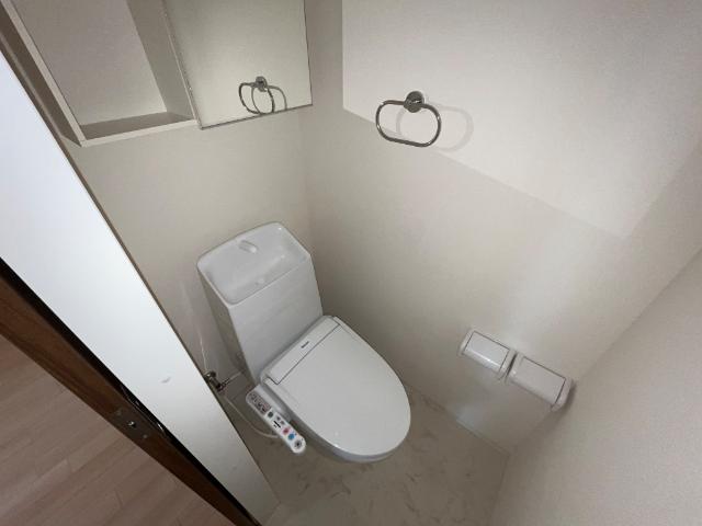 トイレ　シャワー付トイレ