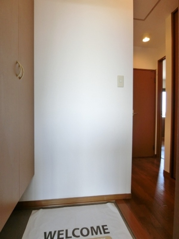 玄関　図面と現状に相違がある場合には現状を優先