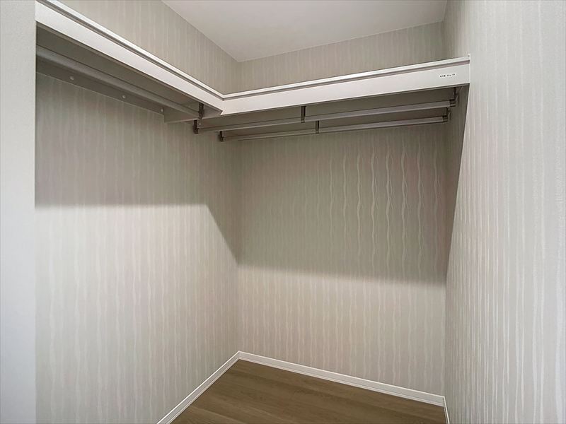 収納　ウォークインクローゼット