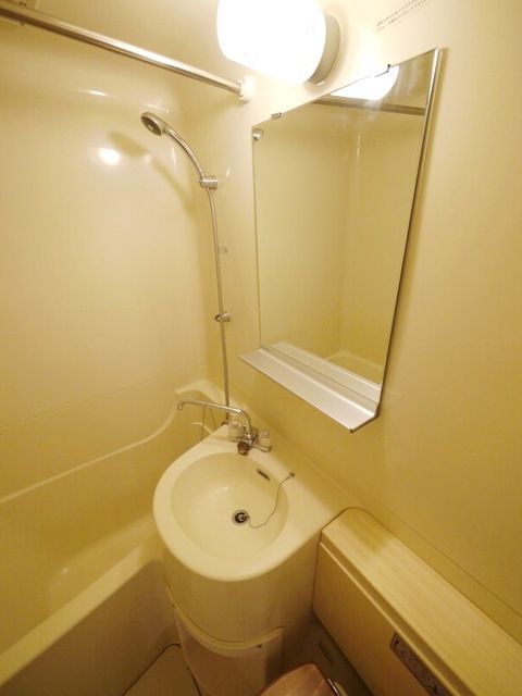 バス・シャワールーム　★洗面台の様子★