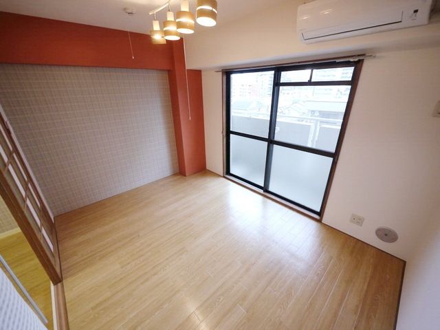 その他部屋・スペース　★アクセントクロスの洋室★