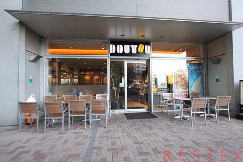 飲食店　ドトールコーヒーショップ御茶ノ水北店（飲食店）まで182m