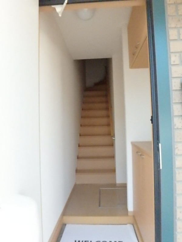 玄関　図面と現状に相違がある場合には現状を優先