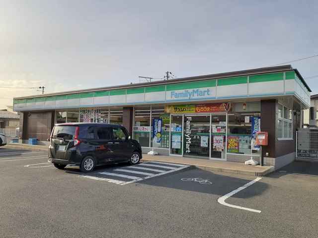 コンビニ　ファミリーマート水沢東中通り店（コンビニ）まで600m