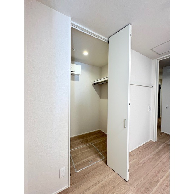 収納　容量豊富なウォークインクローゼット♪