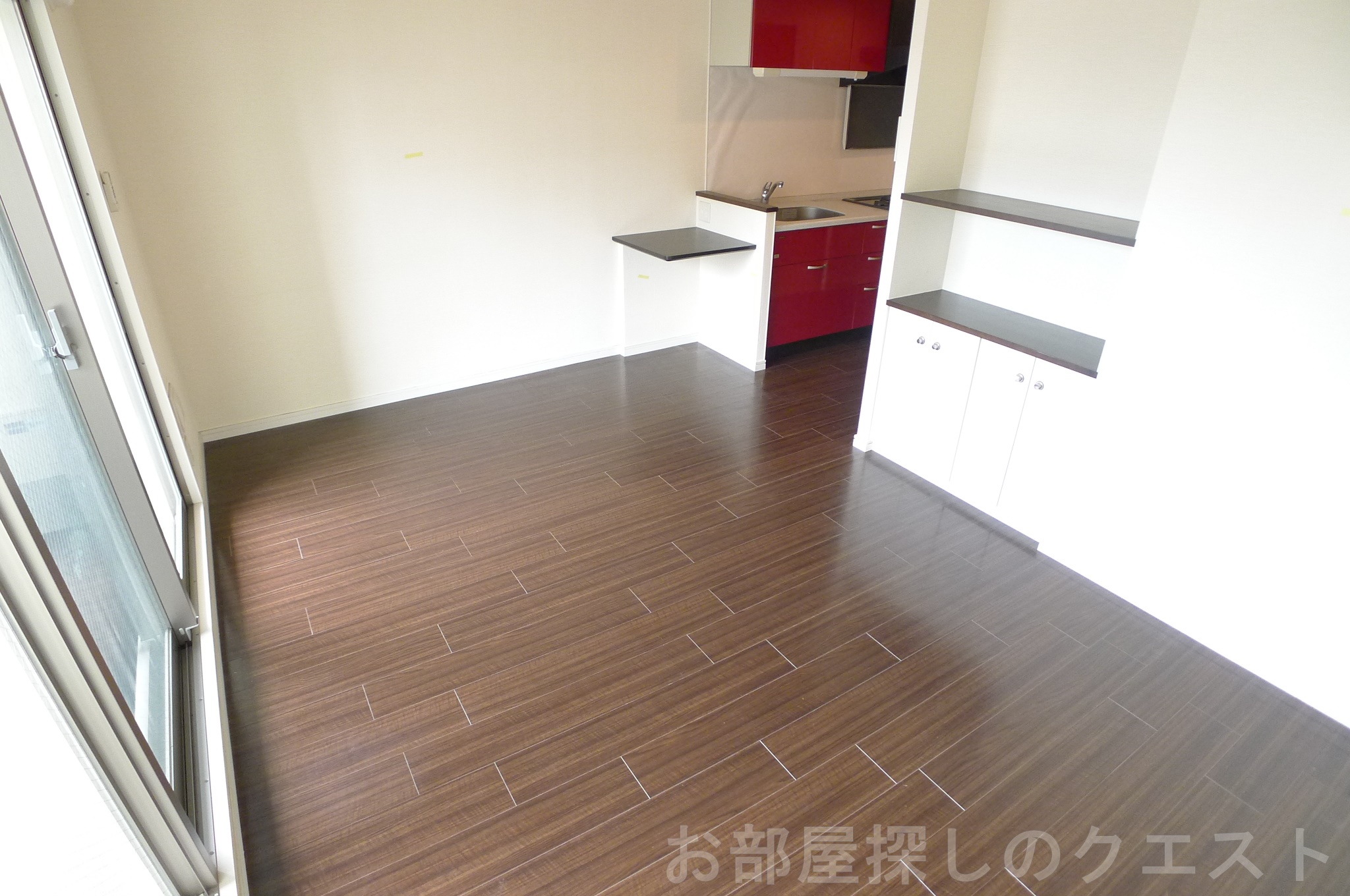 居室・リビング　（写真は同タイプ）