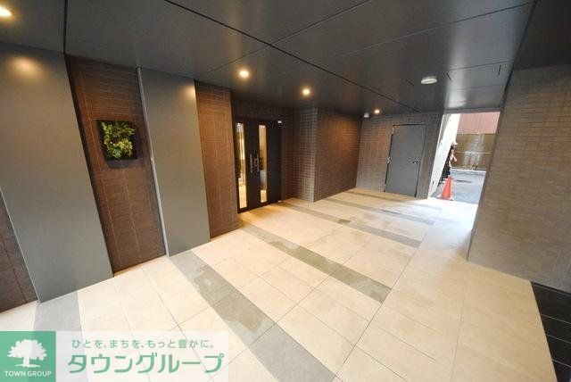 エントランス　エントランス