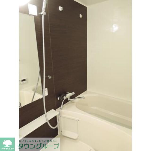 バス・シャワールーム　※写真は同タイプ住戸です。