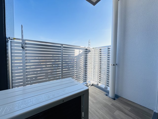 バルコニー　同タイプの写真です。