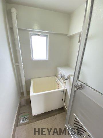 バス・シャワールーム　※同間取りの別のお部屋の画像です※現況を優先します