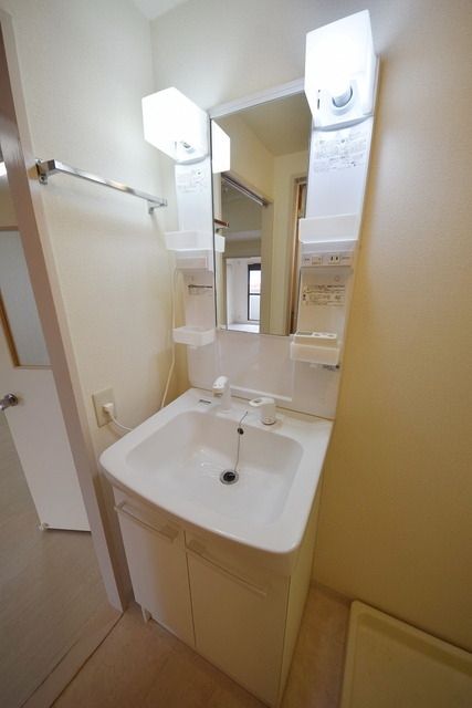 洗面設備　★朝の身支度はかどります★