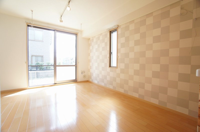 居室・リビング　11.5帖の広めのワンルーム。