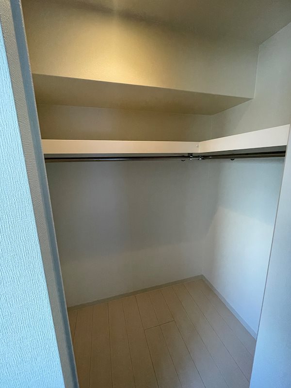 収納　ウオークインクロゼット