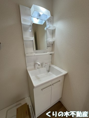 洗面設備　脱衣スペースもあります