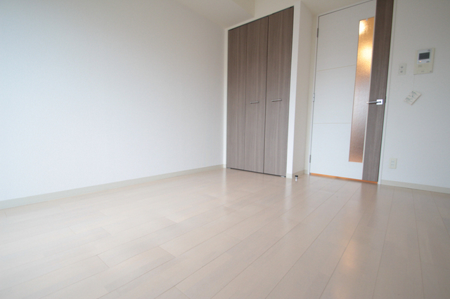 居室・リビング　※別室の参考写真です