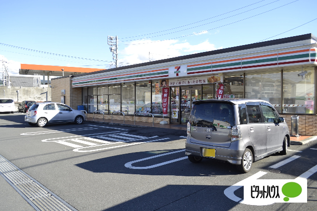 コンビニ　セブンイレブン富士市一色店（コンビニ）まで608m