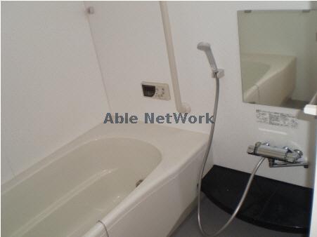 バス・シャワールーム　バスルーム