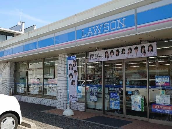 コンビニ　ローソン新潟堀ノ内店（コンビニ）まで292m