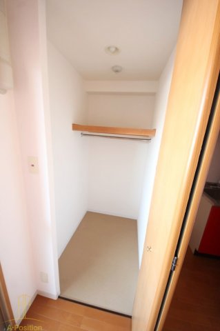 収納　ウィスタリア京橋