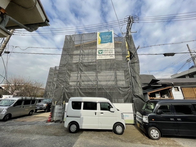 建物外観　建設中